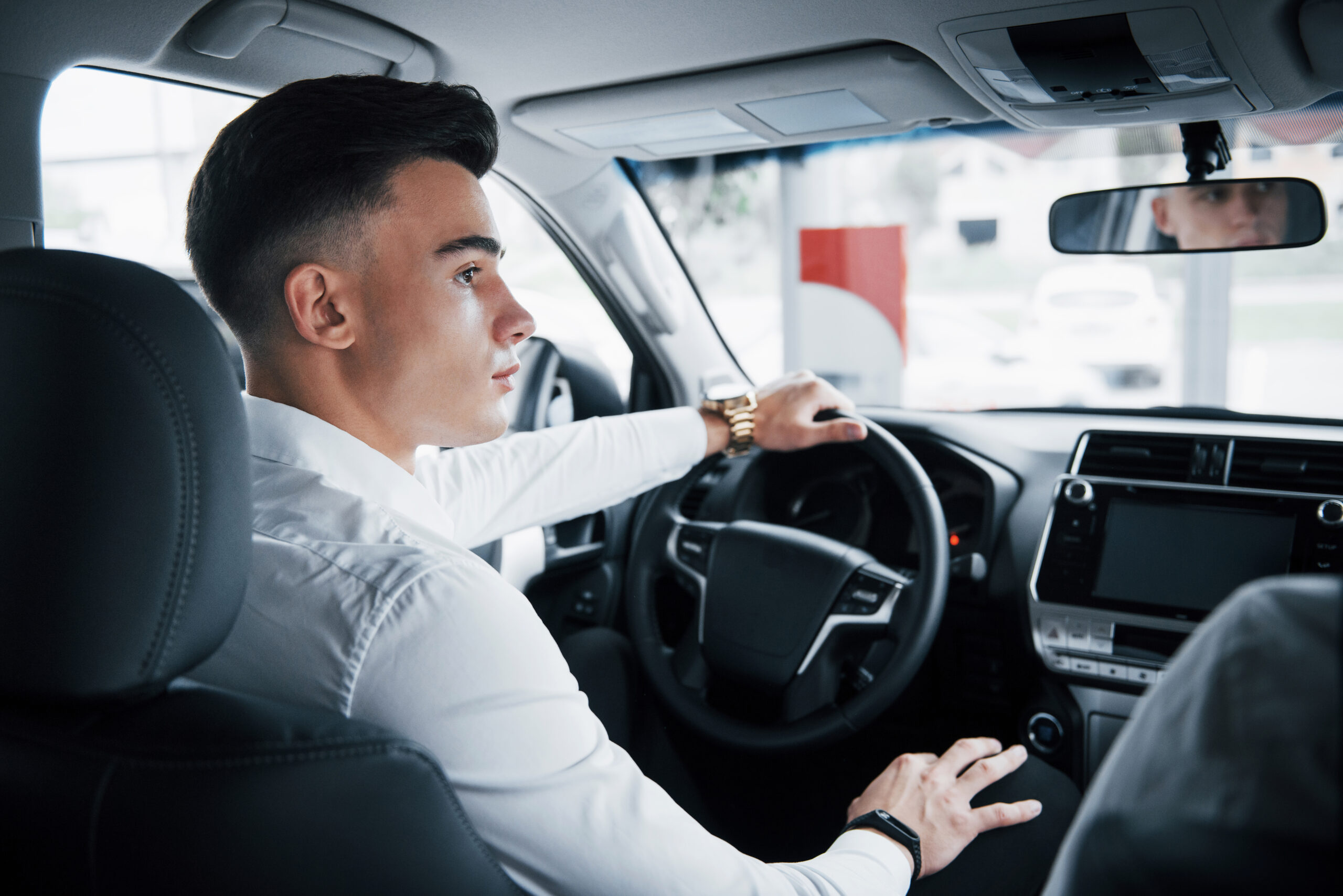 Call Driver in Singaperumal Koil